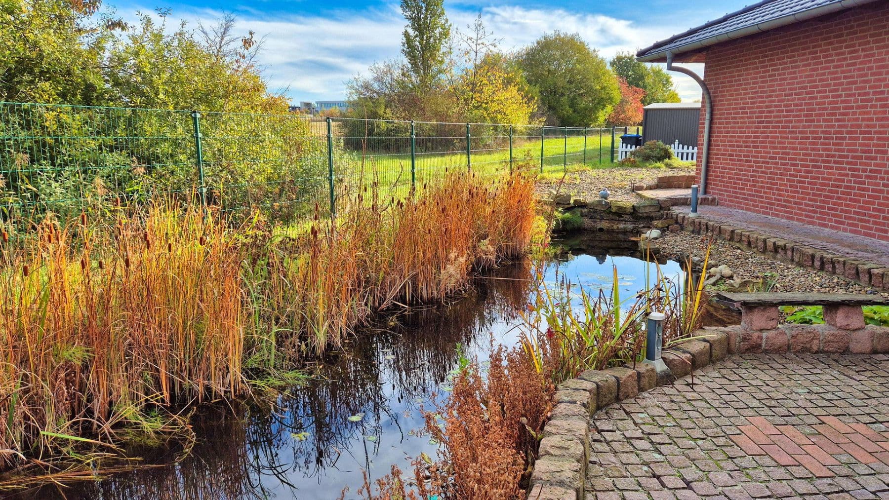 Pronájem domu 180 m², pozemek 865 m², Wolfsburg (Kästorf), Dolní Sasko Pronájem domu 180 m², pozemek 865 m², Wolfsburg (Kästorf), Dolní Sasko