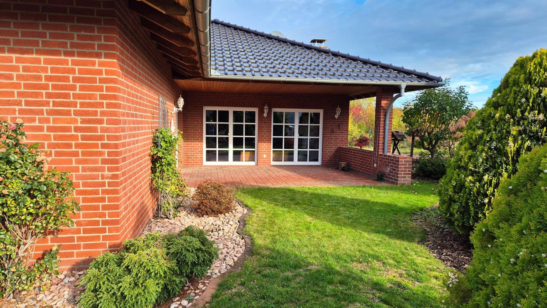 Pronájem domu 180 m², pozemek 865 m², Wolfsburg (Kästorf), Dolní Sasko Pronájem domu 180 m², pozemek 865 m², Wolfsburg (Kästorf), Dolní Sasko