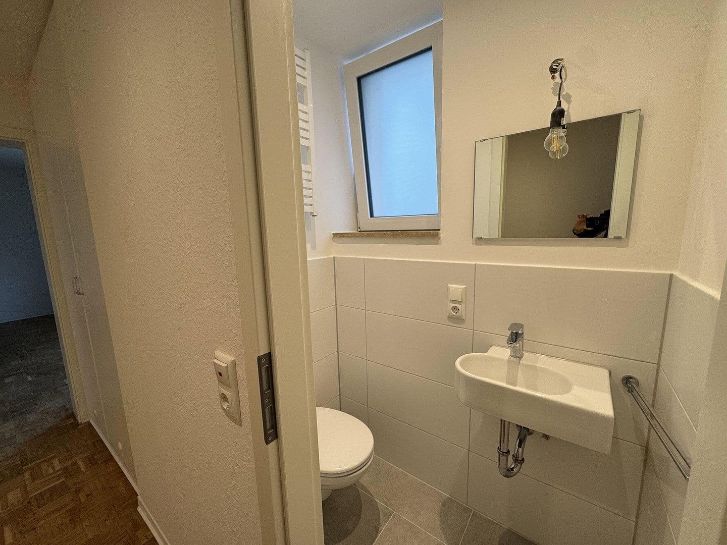 Pronájem bytu 3+1 86 m², Ettlinger Str. 31, Karlsruhe, Bádensko-Württembersko Pronájem bytu 3+1 86 m², Ettlinger Str. 31, Karlsruhe, Bádensko-Württembersko