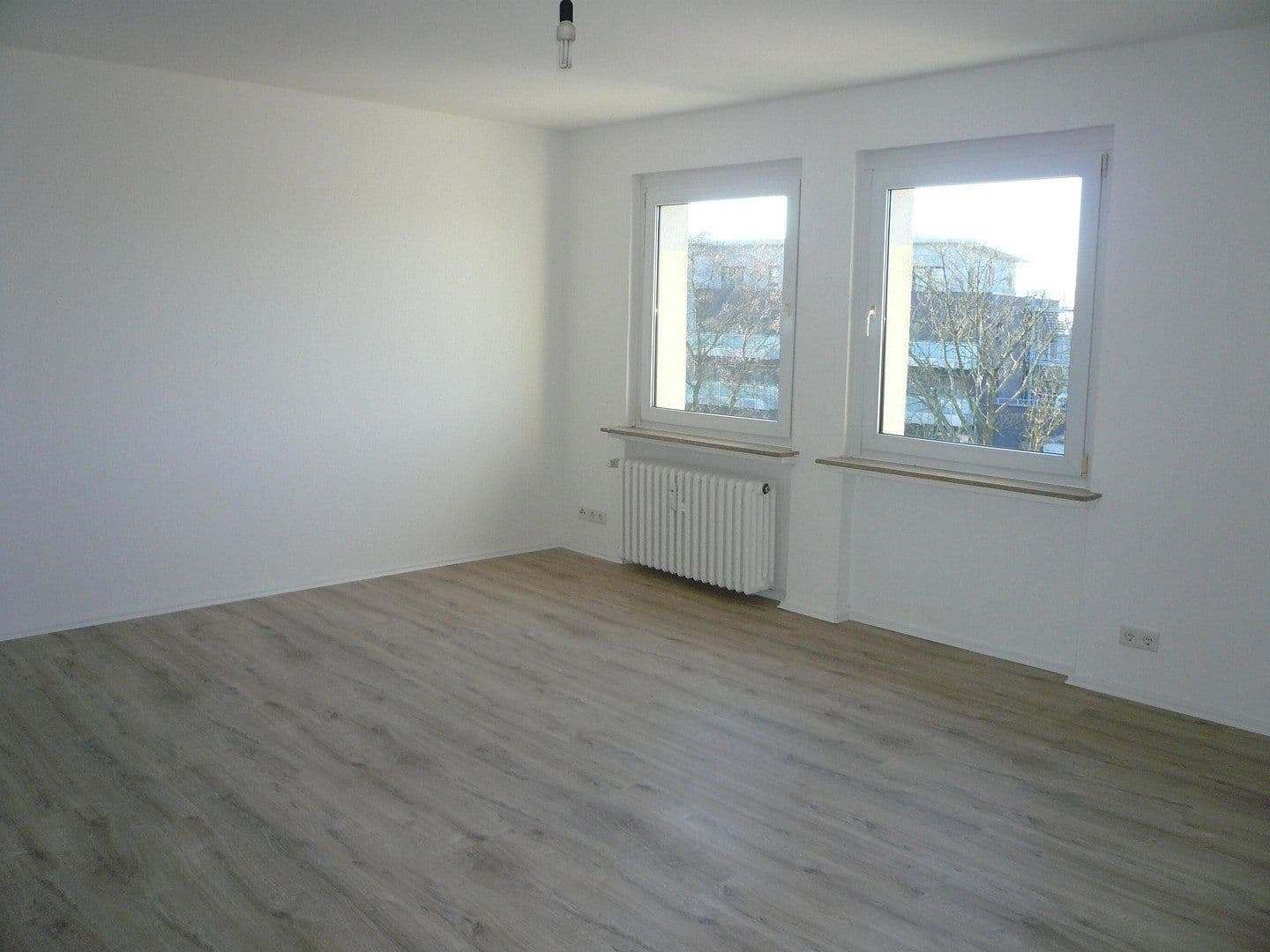 Pronájem bytu 3+1 73 m², Heiligenhaus, Severní Porýní-Vestfálsko Pronájem bytu 3+1 73 m², Heiligenhaus, Severní Porýní-Vestfálsko