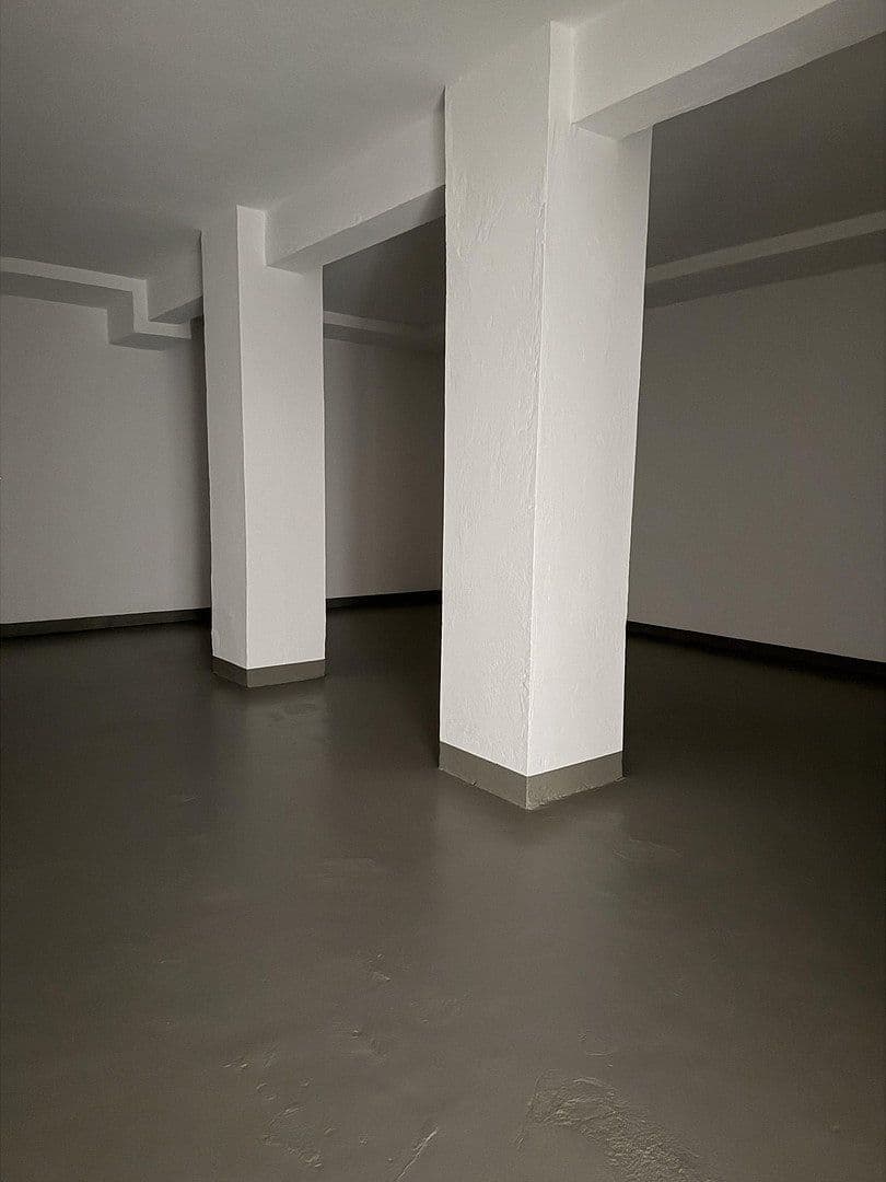 Pronájem nebytového prostoru 90 m², Düsseldorf, Severní Porýní-Vestfálsko Pronájem nebytového prostoru 90 m², Düsseldorf, Severní Porýní-Vestfálsko