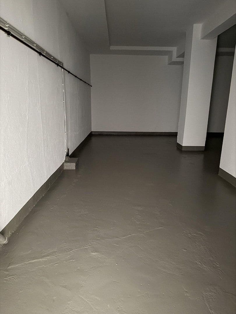 Pronájem nebytového prostoru 90 m², Düsseldorf, Severní Porýní-Vestfálsko Pronájem nebytového prostoru 90 m², Düsseldorf, Severní Porýní-Vestfálsko