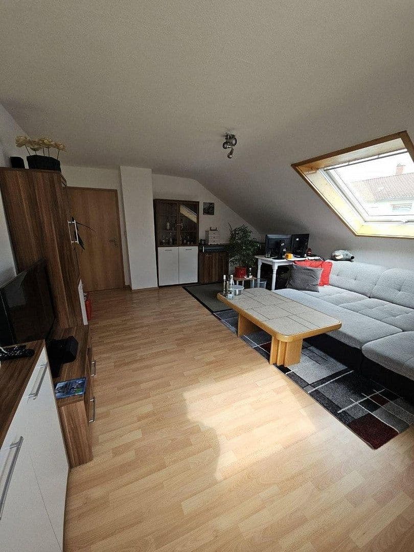 Pronájem bytu 3+1 91 m², Villingen-Schwenningen, Bádensko-Württembersko Pronájem bytu 3+1 91 m², Villingen-Schwenningen, Bádensko-Württembersko