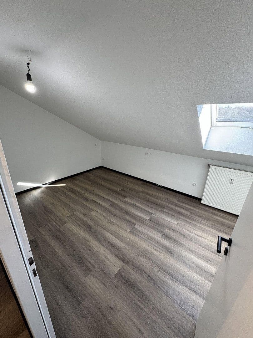 Pronájem bytu 3+1 50 m², Limeshain, Hessen Pronájem bytu 3+1 50 m², Limeshain, Hessen