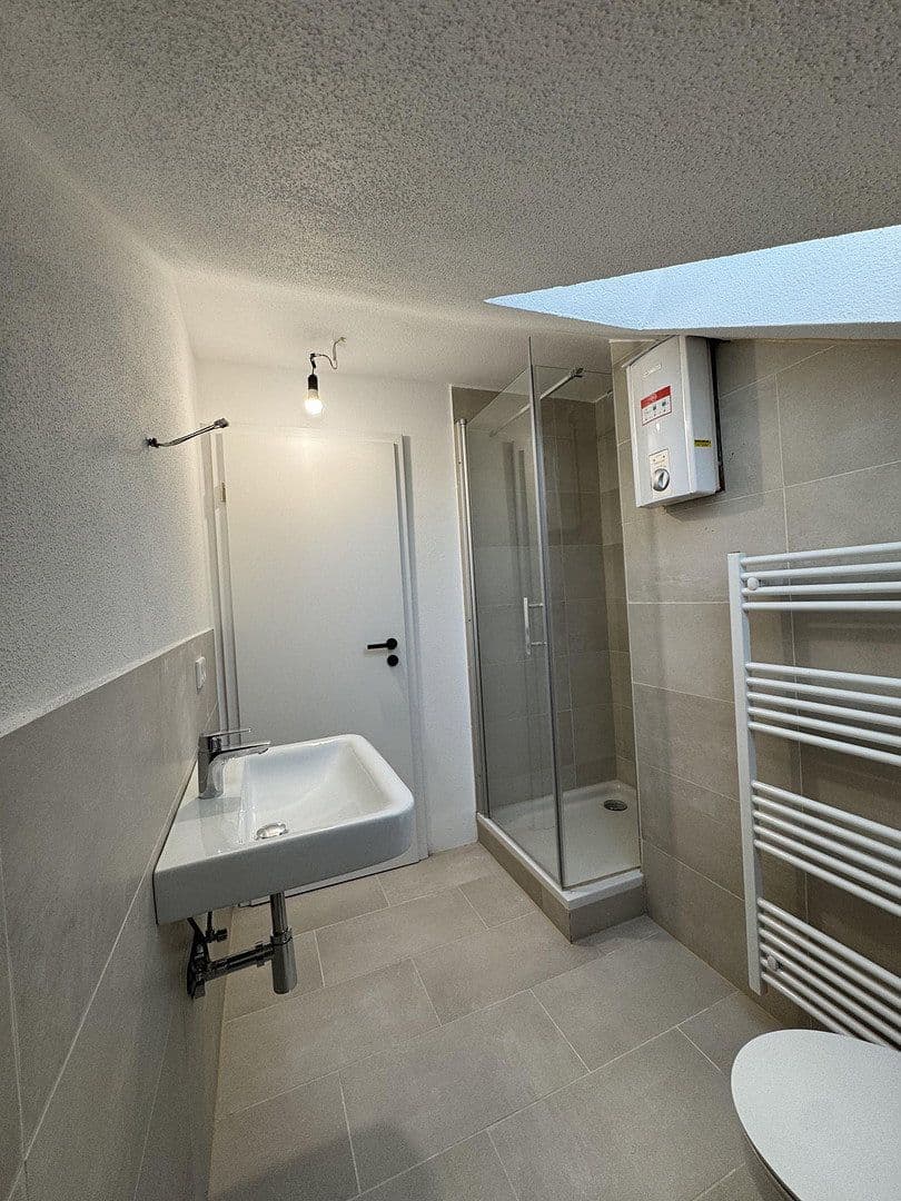 Pronájem bytu 3+1 50 m², Limeshain, Hessen Pronájem bytu 3+1 50 m², Limeshain, Hessen