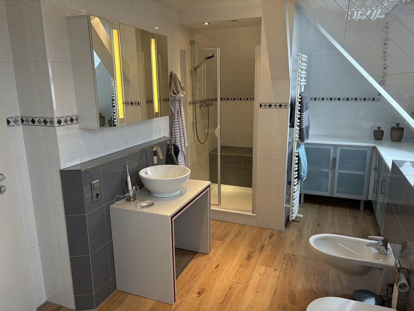 Pronájem domu 192 m², pozemek 525 m², Berlin, Berlín Pronájem domu 192 m², pozemek 525 m², Berlin, Berlín