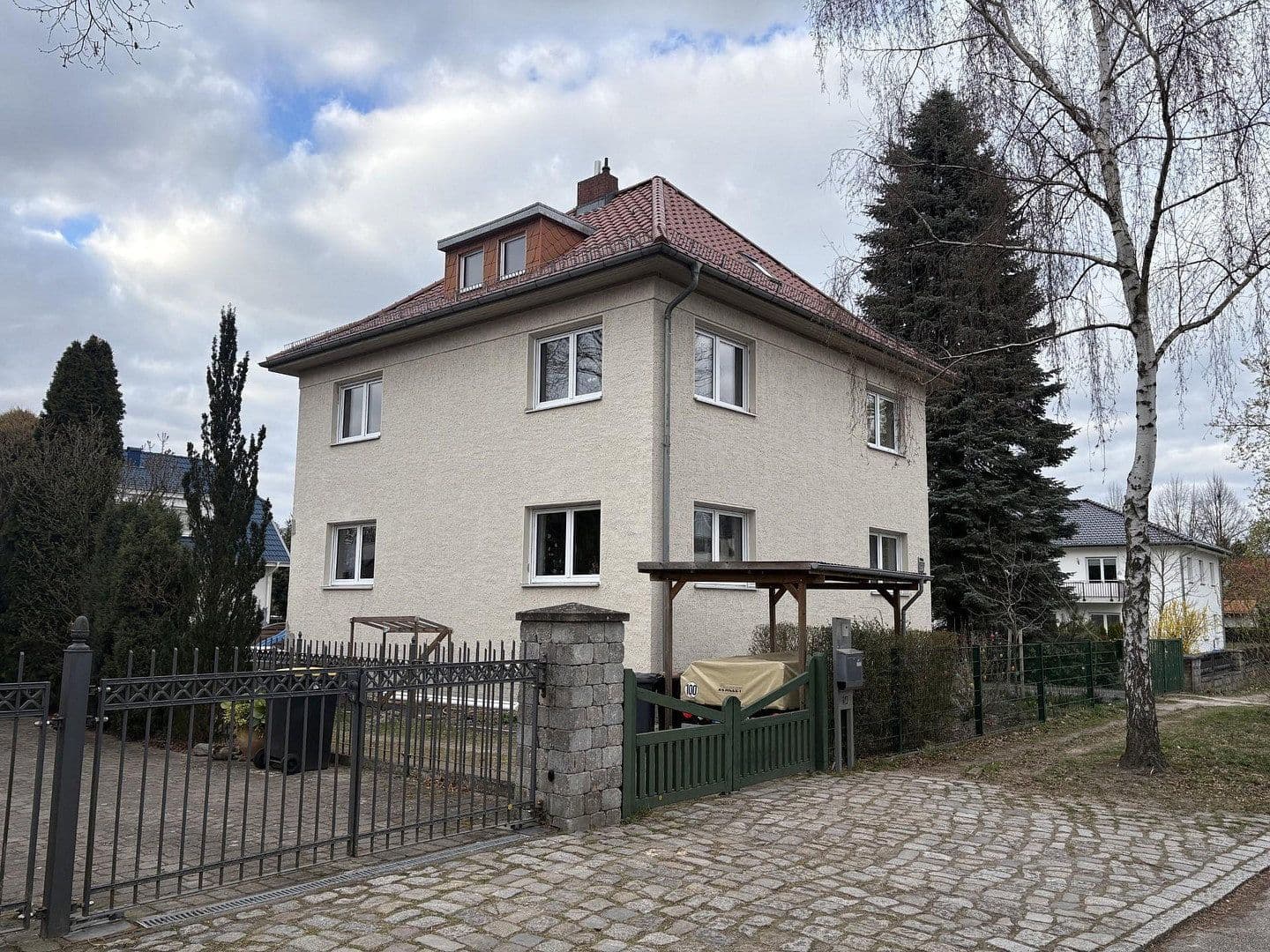 Pronájem domu 192 m², pozemek 525 m², Berlin, Berlín Pronájem domu 192 m², pozemek 525 m², Berlin, Berlín