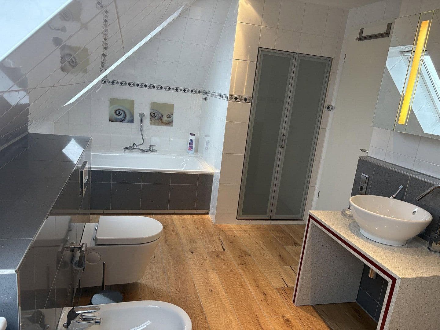 Pronájem domu 192 m², pozemek 525 m², Berlin, Berlín Pronájem domu 192 m², pozemek 525 m², Berlin, Berlín