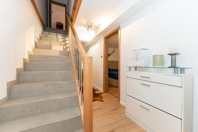 Prodej domu 145 m², pozemek 267 m², Schloßstraße 20a, Odelzhausen, Bavorsko Prodej domu 145 m², pozemek 267 m², Schloßstraße 20a, Odelzhausen, Bavorsko