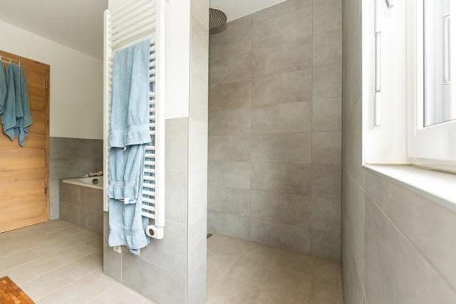 Prodej domu 145 m², pozemek 267 m², Schloßstraße 20a, Odelzhausen, Bavorsko Prodej domu 145 m², pozemek 267 m², Schloßstraße 20a, Odelzhausen, Bavorsko