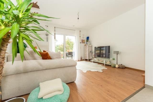 Prodej domu 145 m², pozemek 267 m², Schloßstraße 20a, Odelzhausen, Bavorsko Prodej domu 145 m², pozemek 267 m², Schloßstraße 20a, Odelzhausen, Bavorsko