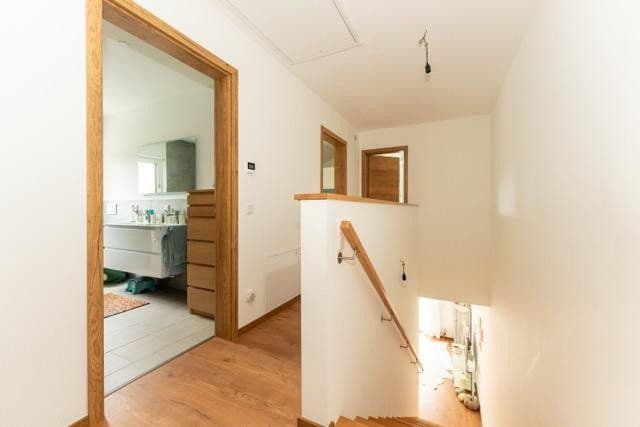 Prodej domu 145 m², pozemek 267 m², Schloßstraße 20a, Odelzhausen, Bavorsko Prodej domu 145 m², pozemek 267 m², Schloßstraße 20a, Odelzhausen, Bavorsko