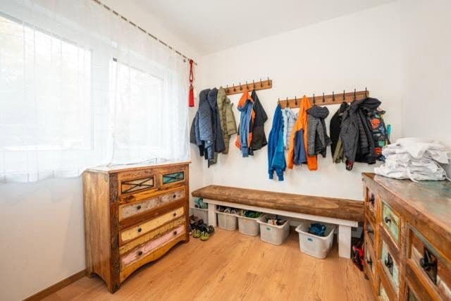 Prodej domu 145 m², pozemek 267 m², Schloßstraße 20a, Odelzhausen, Bavorsko Prodej domu 145 m², pozemek 267 m², Schloßstraße 20a, Odelzhausen, Bavorsko