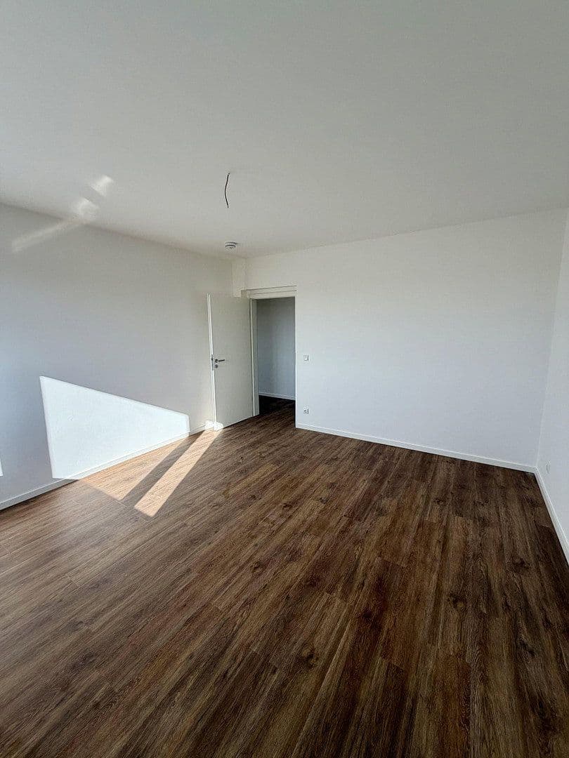 Pronájem bytu 3+1 60 m², Birkenstraße 1, Groß Kreutz (Havel), Braniborsko Pronájem bytu 3+1 60 m², Birkenstraße 1, Groß Kreutz (Havel), Braniborsko