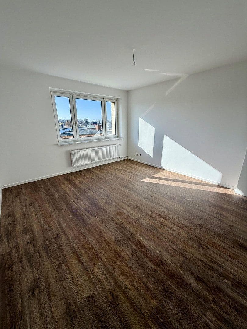 Pronájem bytu 3+1 60 m², Birkenstraße 1, Groß Kreutz (Havel), Braniborsko Pronájem bytu 3+1 60 m², Birkenstraße 1, Groß Kreutz (Havel), Braniborsko