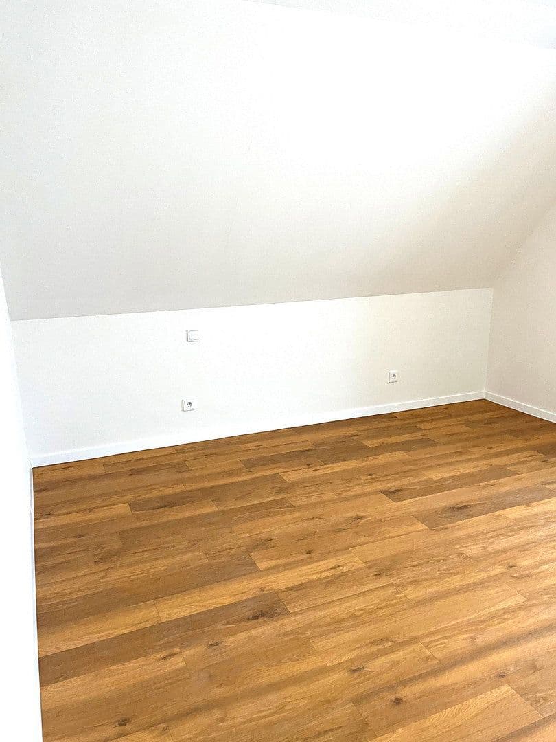 Pronájem bytu 2+1 74 m², Freigericht, Hessen Pronájem bytu 2+1 74 m², Freigericht, Hessen