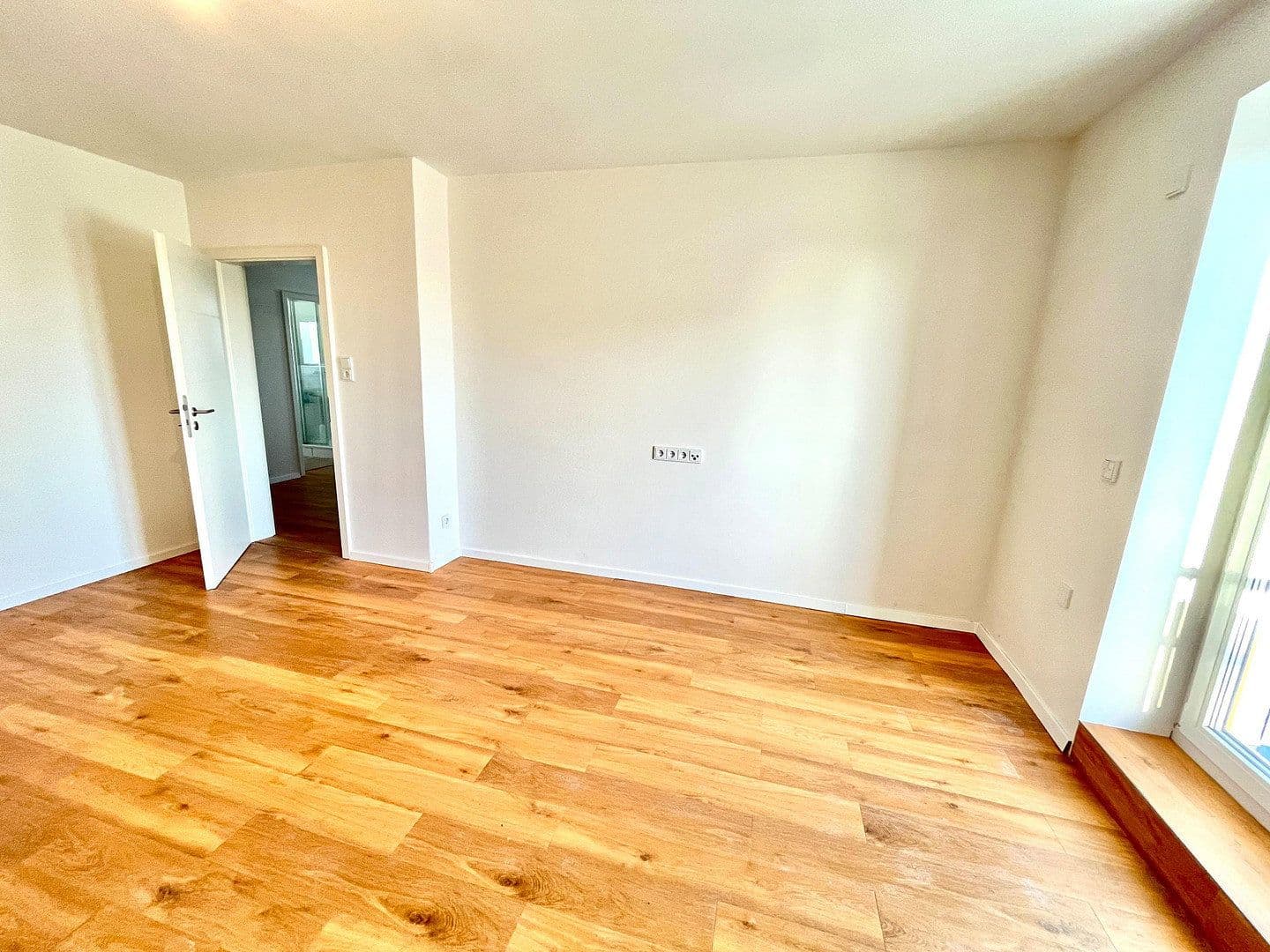 Pronájem bytu 2+1 74 m², Freigericht, Hessen Pronájem bytu 2+1 74 m², Freigericht, Hessen