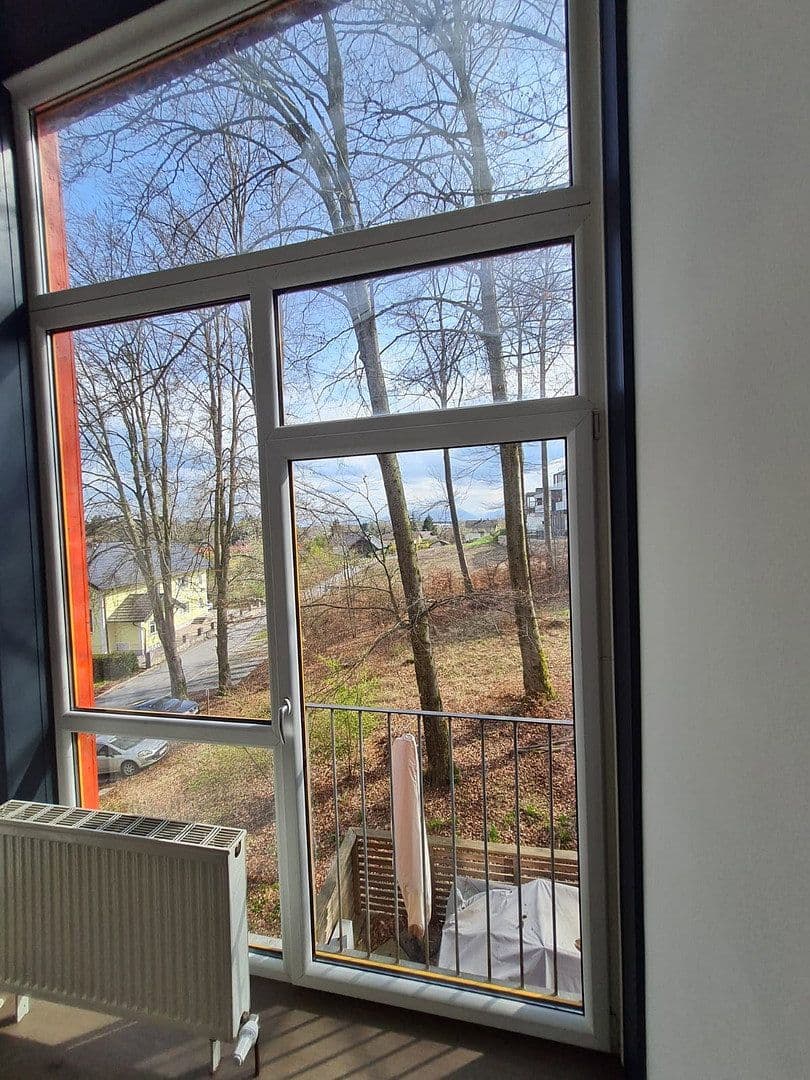 Pronájem bytu 2+1 57 m², Bürmoos, Salcbursko Pronájem bytu 2+1 57 m², Bürmoos, Salcbursko