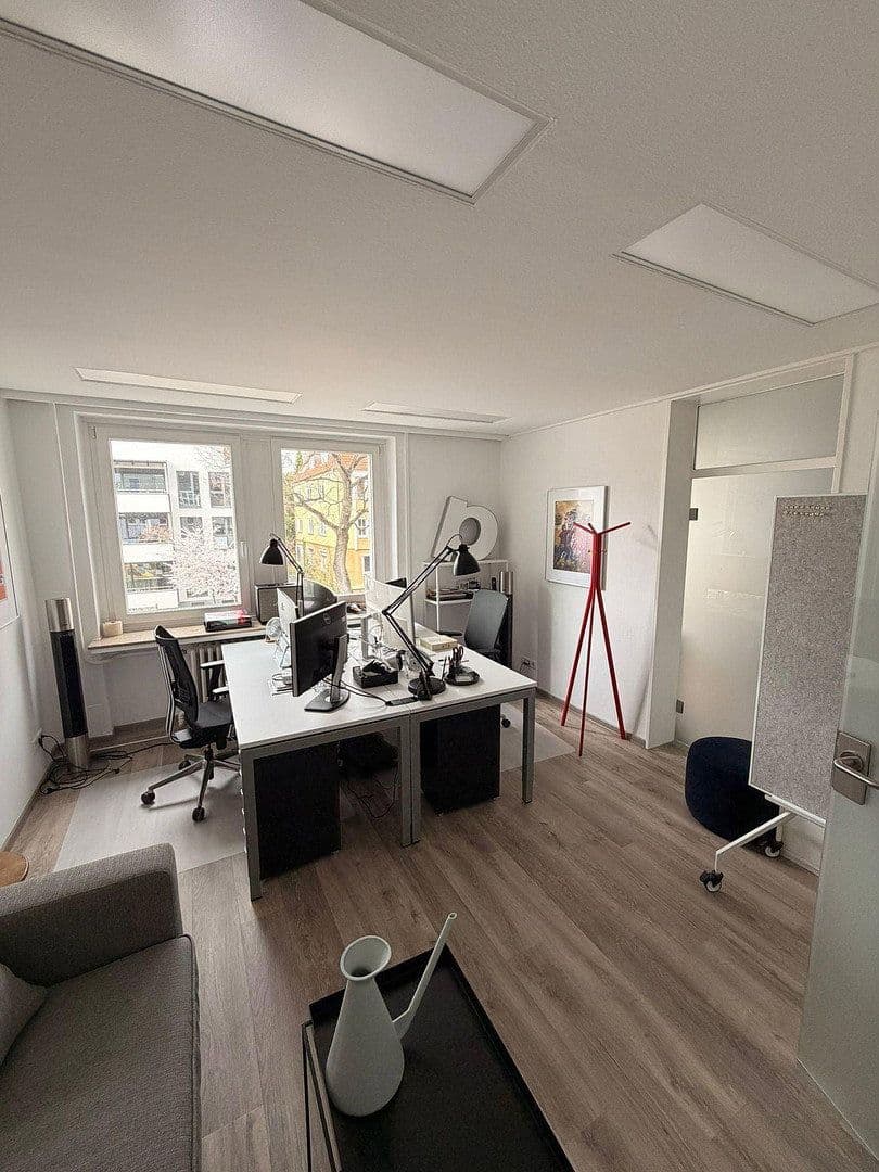 Pronájem kanceláře 209 m², Hannover, Dolní Sasko Pronájem kanceláře 209 m², Hannover, Dolní Sasko