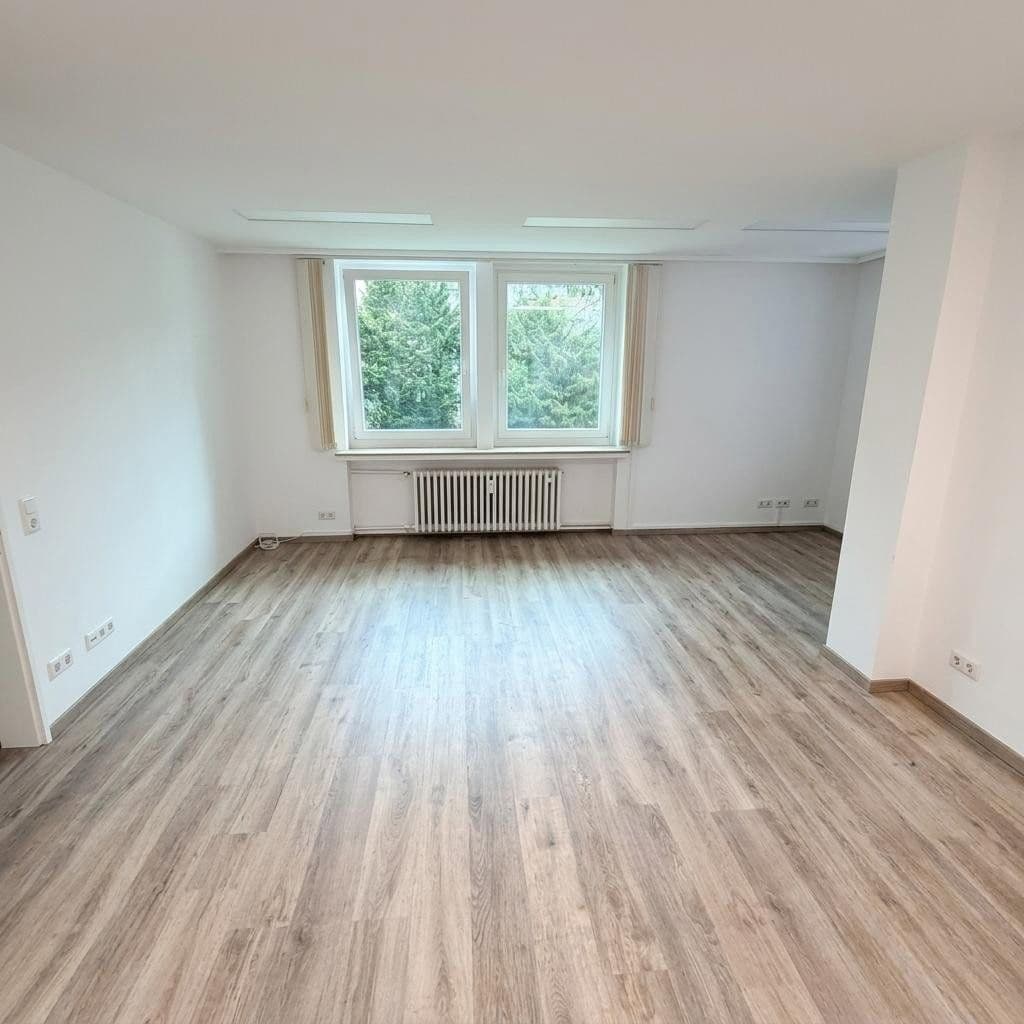 Pronájem kanceláře 209 m², Hannover, Dolní Sasko Pronájem kanceláře 209 m², Hannover, Dolní Sasko