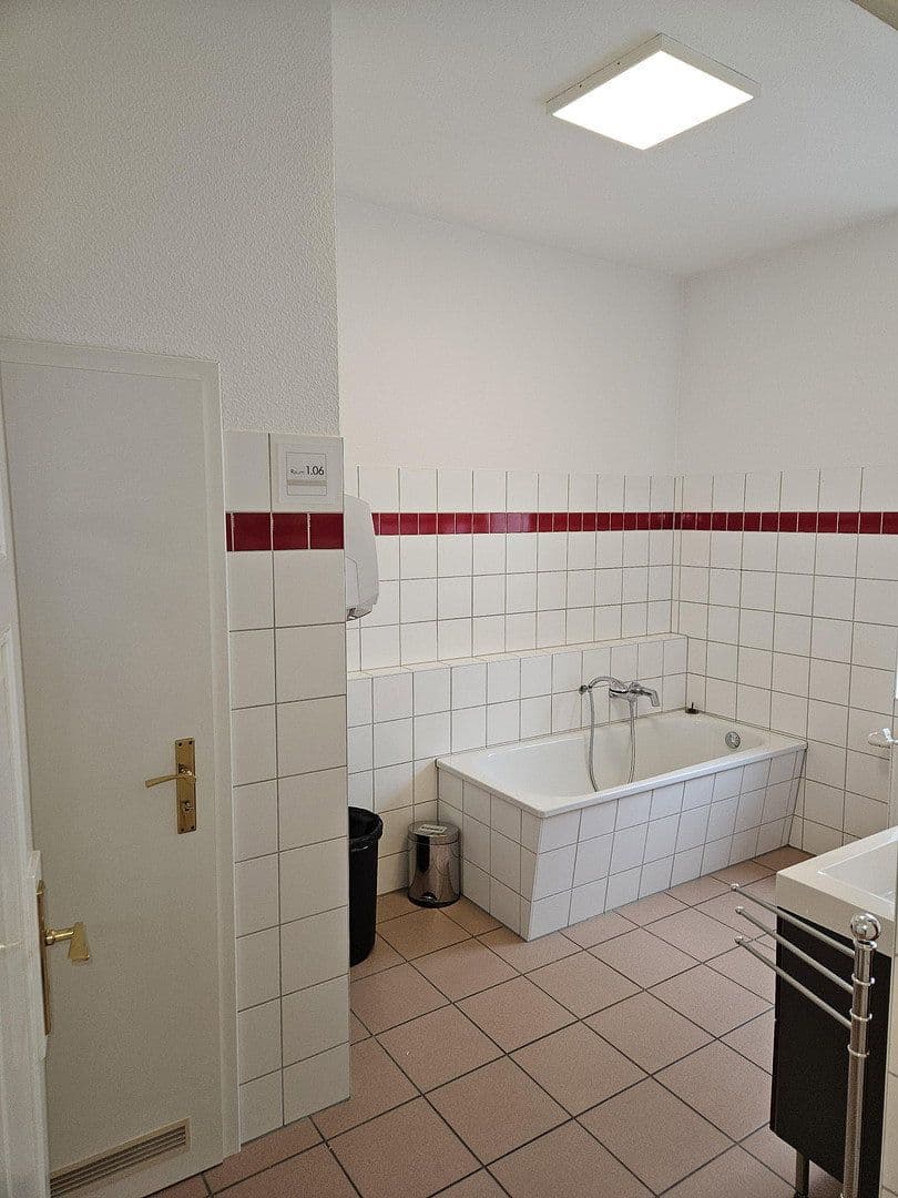 Pronájem kanceláře 84 m², Neugasse 21, Jena, Durynsko Pronájem kanceláře 84 m², Neugasse 21, Jena, Durynsko