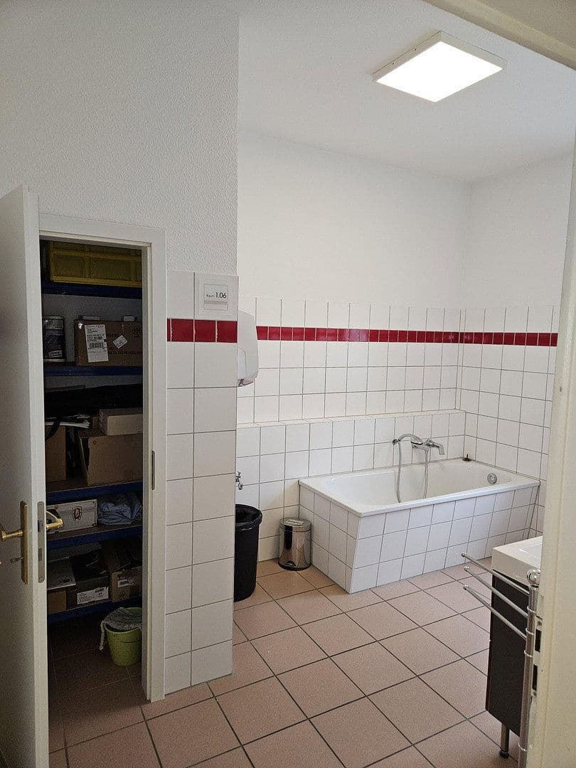 Pronájem kanceláře 84 m², Neugasse 21, Jena, Durynsko Pronájem kanceláře 84 m², Neugasse 21, Jena, Durynsko