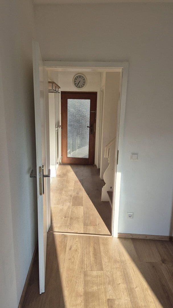 Prodej domu 155 m², pozemek 168 m², Gesellstr. 45, Pforzheim, Bádensko-Württembersko Prodej domu 155 m², pozemek 168 m², Gesellstr. 45, Pforzheim, Bádensko-Württembersko