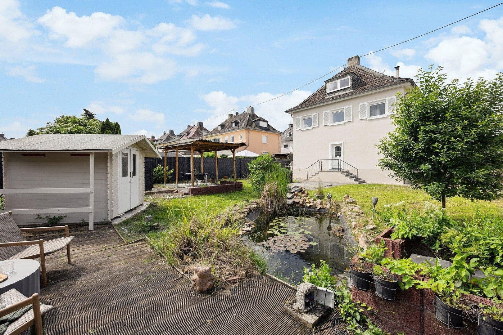 Prodej domu 138 m², pozemek 428 m², Herlesweiden 4, Bad Kreuznach, Porýní-Falc Prodej domu 138 m², pozemek 428 m², Herlesweiden 4, Bad Kreuznach, Porýní-Falc