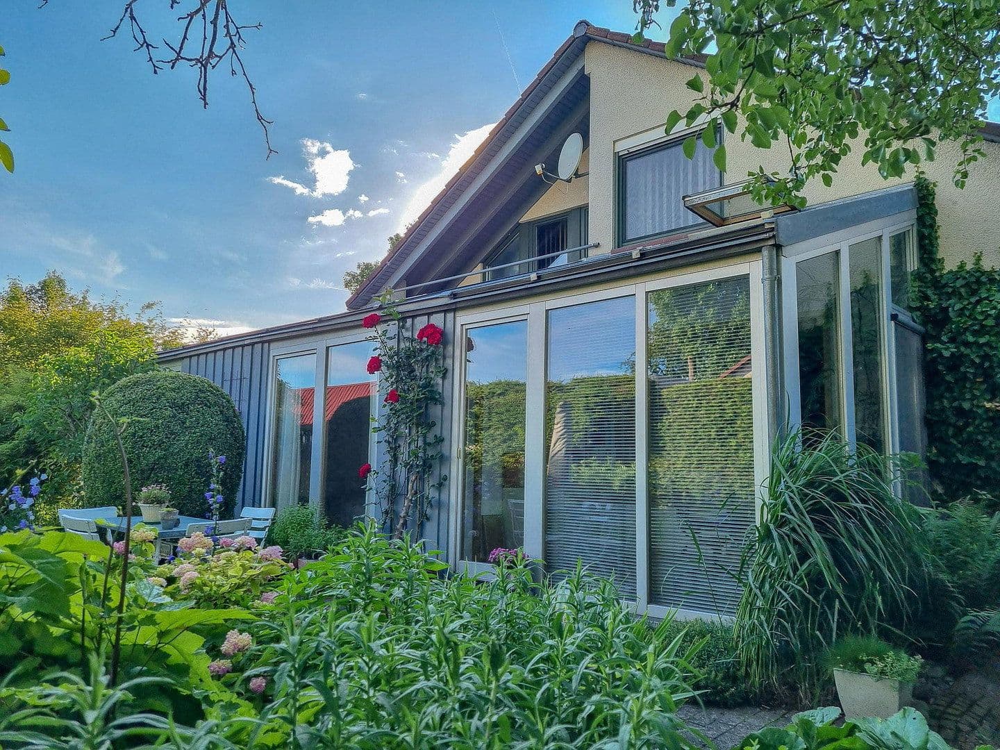 Prodej domu 215 m², pozemek 697 m², Böhmenkirch, Bádensko-Württembersko Prodej domu 215 m², pozemek 697 m², Böhmenkirch, Bádensko-Württembersko