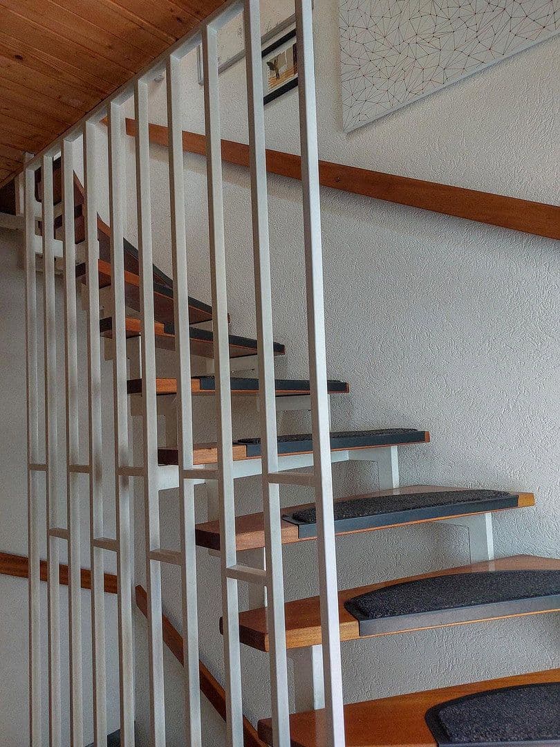 Prodej domu 215 m², pozemek 697 m², Böhmenkirch, Bádensko-Württembersko Prodej domu 215 m², pozemek 697 m², Böhmenkirch, Bádensko-Württembersko