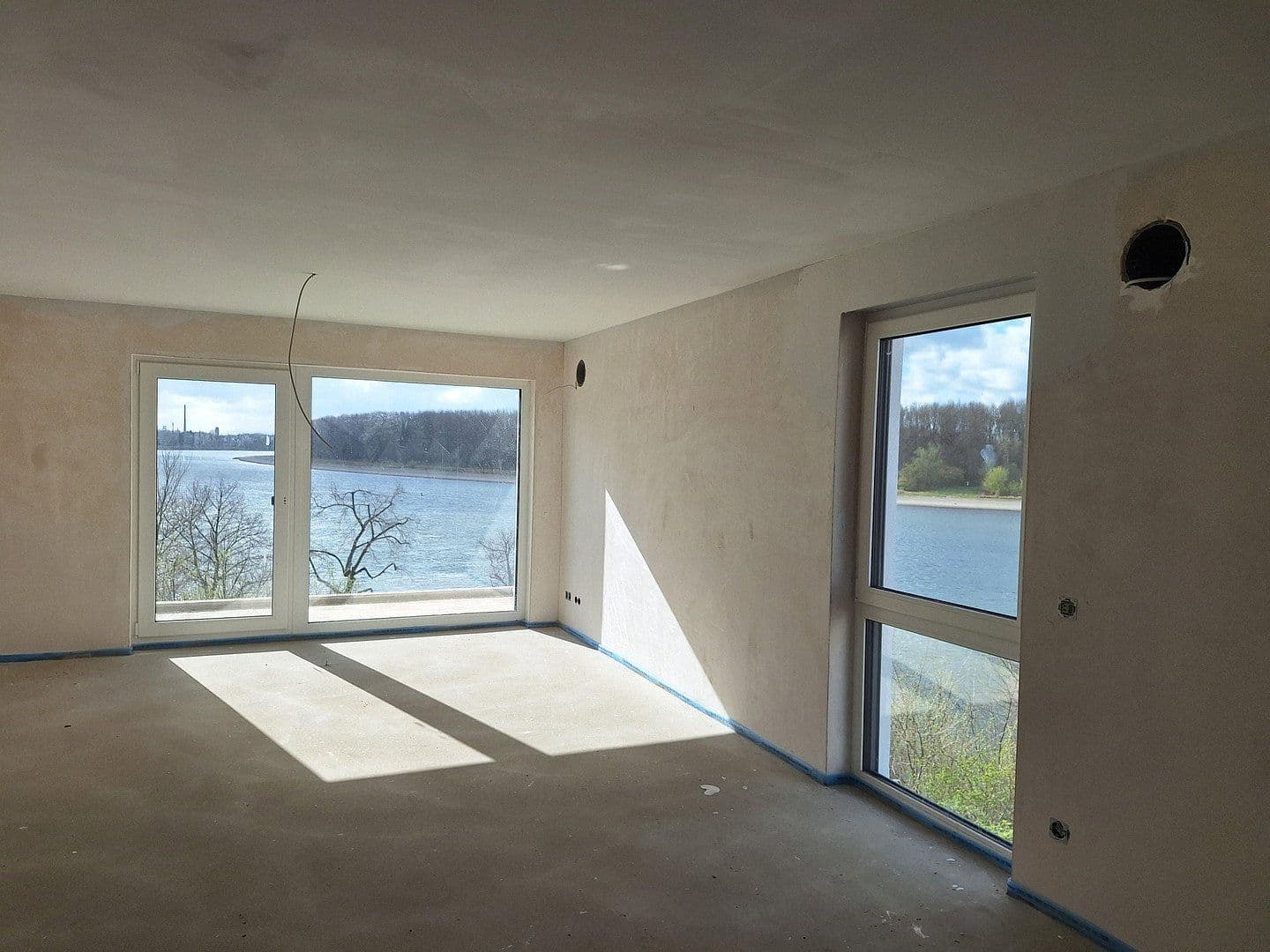 Pronájem bytu 2+1 73 m², Erkerstrasse 23, Köln Porz Ensen, Severní Porýní-Vestfálsko Pronájem bytu 2+1 73 m², Erkerstrasse 23, Köln Porz Ensen, Severní Porýní-Vestfálsko