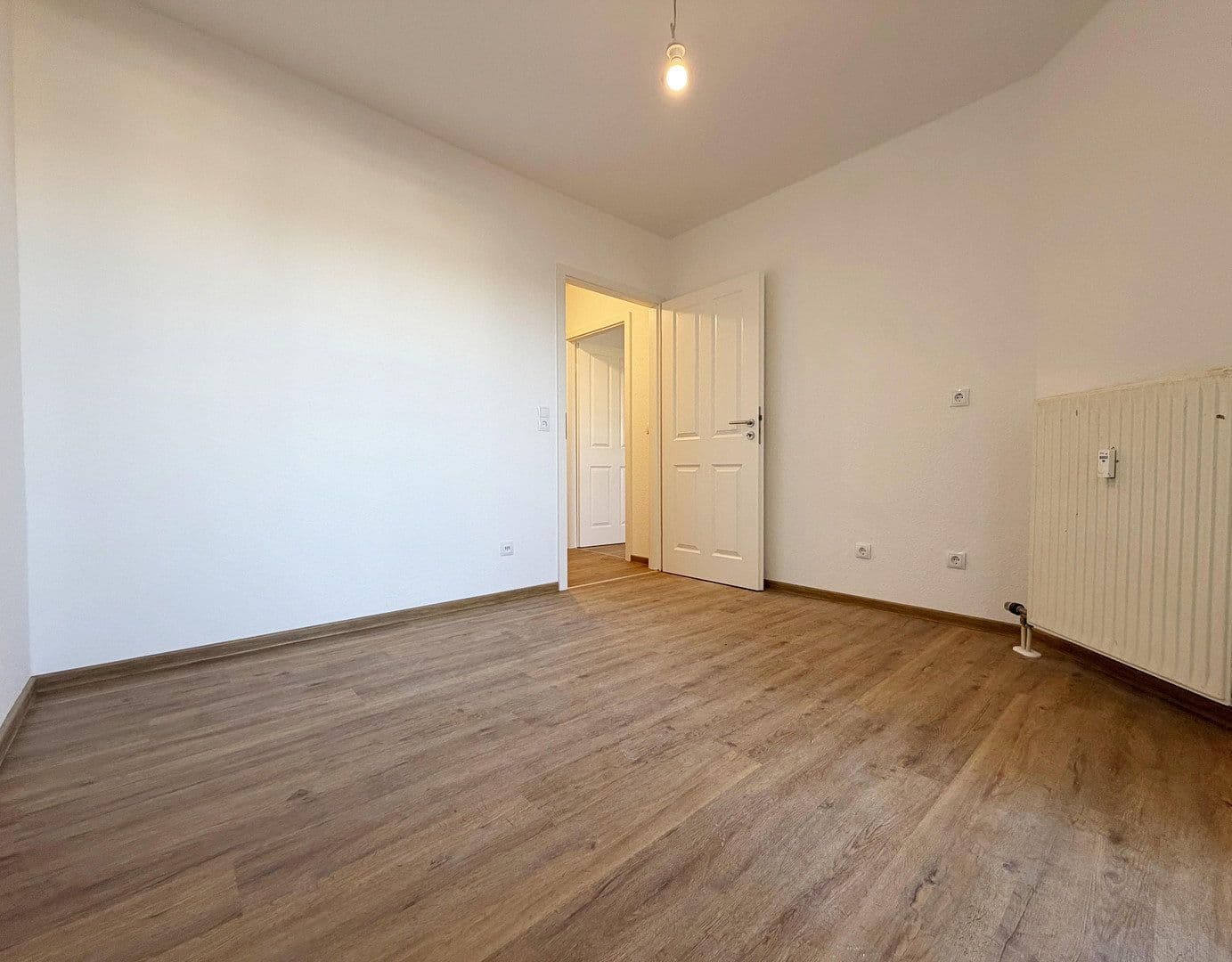 Prodej bytu 2+1 44 m², Mannheim, Bádensko-Württembersko Prodej bytu 2+1 44 m², Mannheim, Bádensko-Württembersko