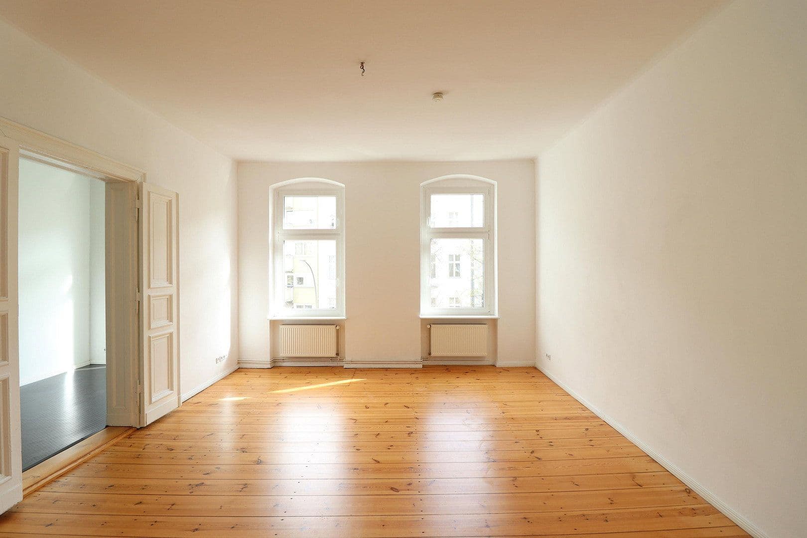 Pronájem bytu 2+1 80 m², Beusselstraße 00, Berlin, Berlín Pronájem bytu 2+1 80 m², Beusselstraße 00, Berlin, Berlín