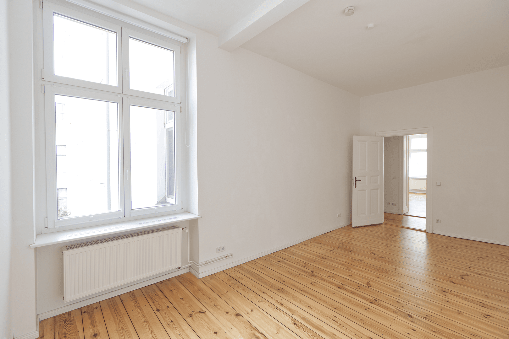 Pronájem bytu 2+1 80 m², Beusselstraße 00, Berlin, Berlín Pronájem bytu 2+1 80 m², Beusselstraße 00, Berlin, Berlín