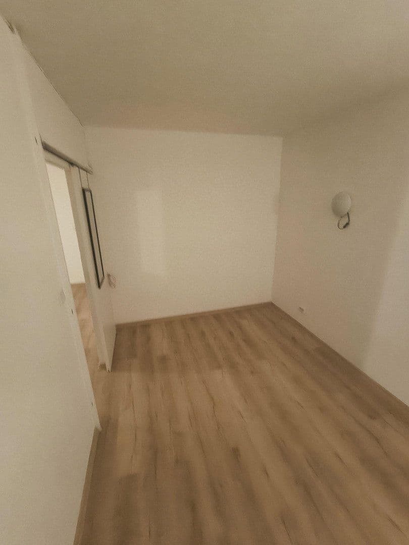 Pronájem bytu 2+1 45 m², Römerstraße 7, Hanau, Hessen Pronájem bytu 2+1 45 m², Römerstraße 7, Hanau, Hessen