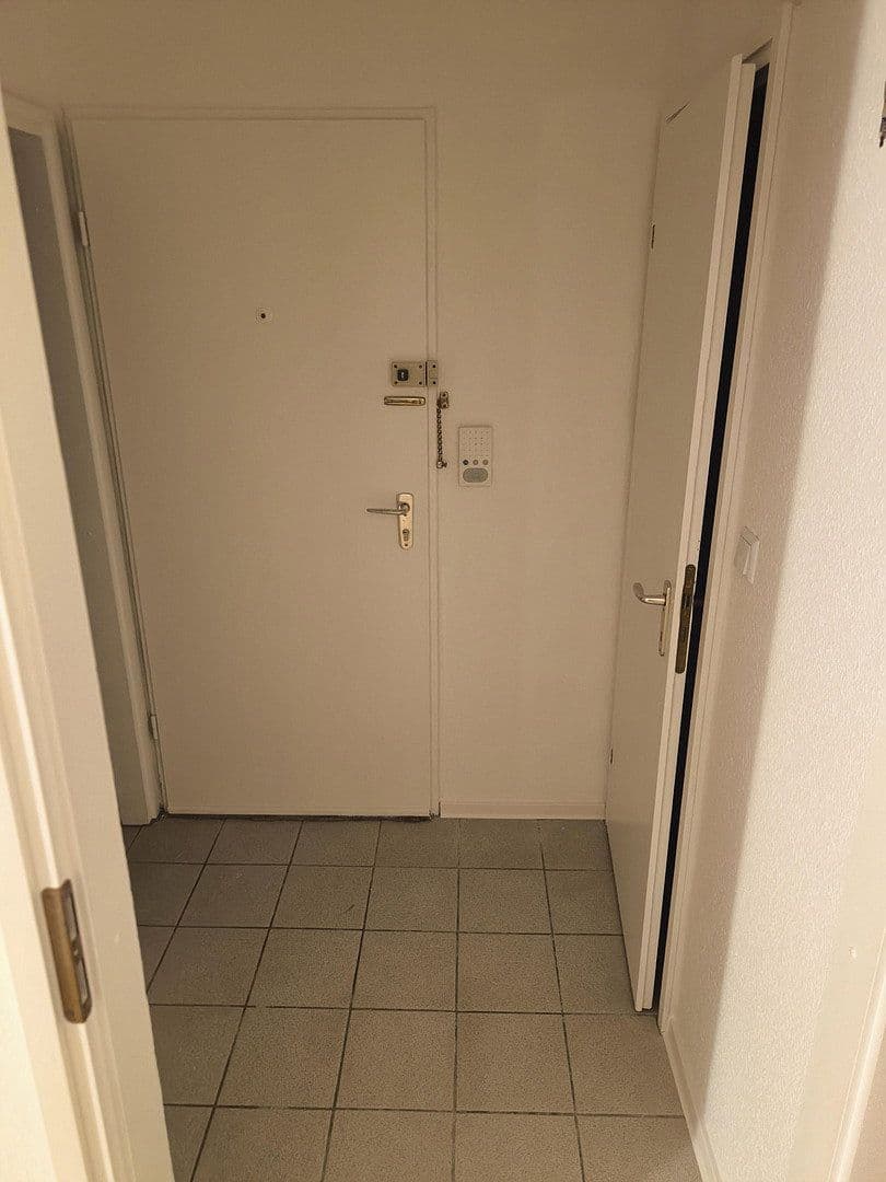 Pronájem bytu 2+1 45 m², Römerstraße 7, Hanau, Hessen Pronájem bytu 2+1 45 m², Römerstraße 7, Hanau, Hessen