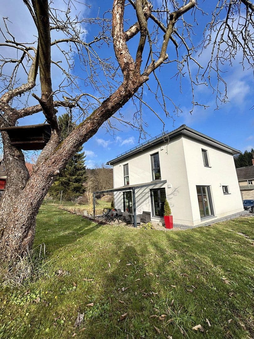 Prodej domu 120 m², pozemek 860 m², Gornau, Sasko Prodej domu 120 m², pozemek 860 m², Gornau, Sasko