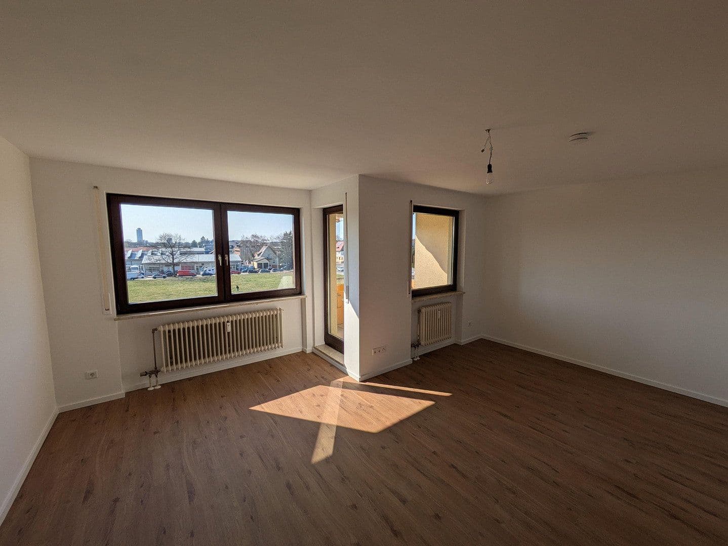 Pronájem bytu 2+1 61 m², Happurger Straße 4, Nürnberg, Bavorsko Pronájem bytu 2+1 61 m², Happurger Straße 4, Nürnberg, Bavorsko