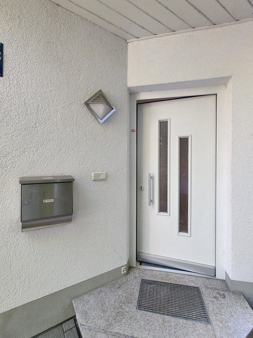 Prodej domu 153 m², pozemek 456 m², München, Bavorsko Prodej domu 153 m², pozemek 456 m², München, Bavorsko