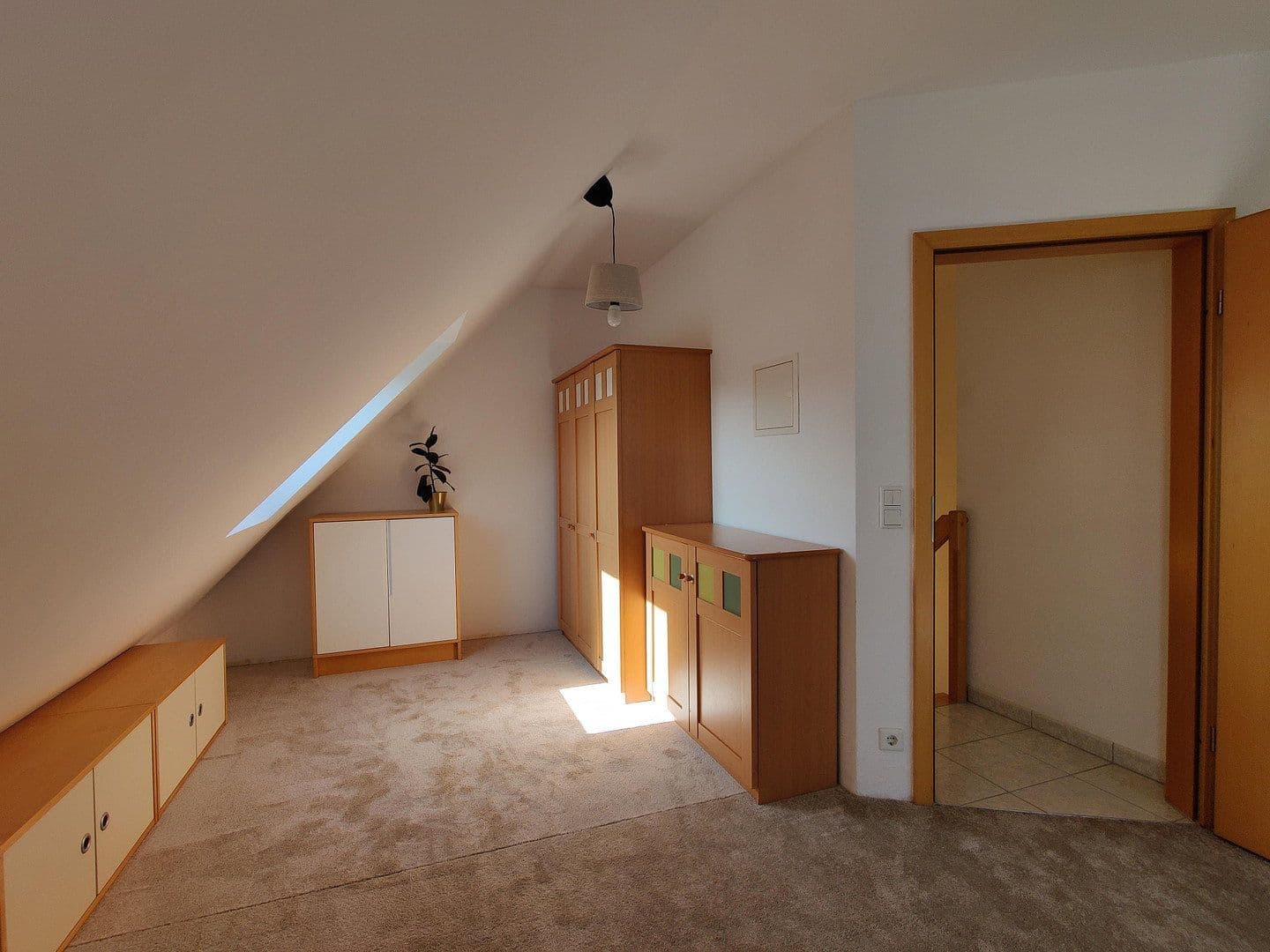 Prodej domu 153 m², pozemek 456 m², München, Bavorsko Prodej domu 153 m², pozemek 456 m², München, Bavorsko