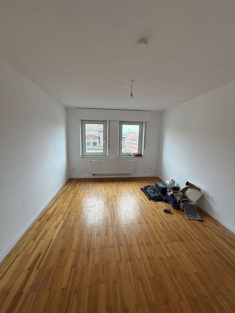 Pronájem bytu 4+1 120 m², Bucher Straße 97, Nürnberg, Bavorsko Pronájem bytu 4+1 120 m², Bucher Straße 97, Nürnberg, Bavorsko