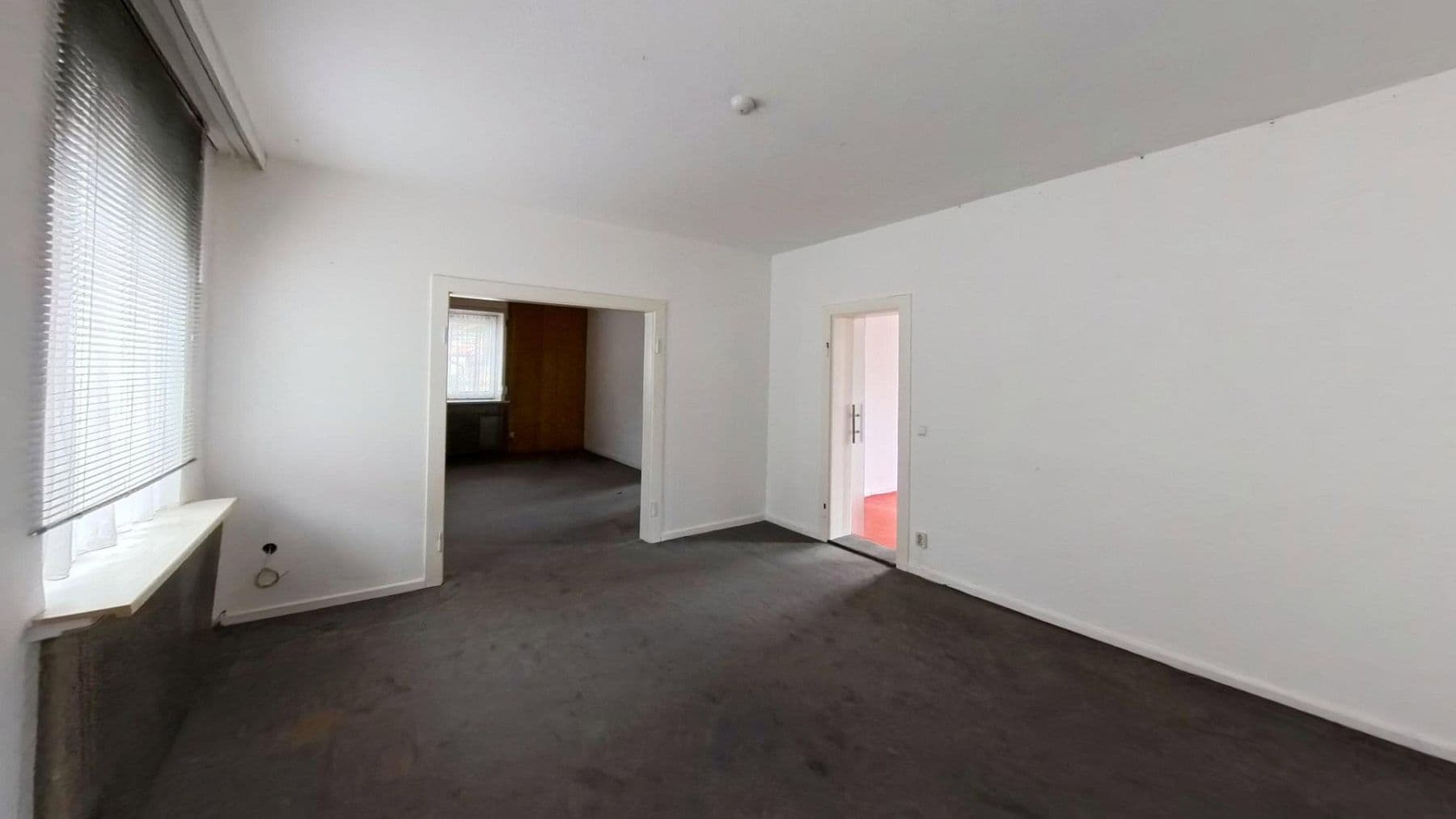 Prodej domu 123 m², pozemek 1.041 m², Herrmann-Löns-Weg 37, Salzgitter, Dolní Sasko Prodej domu 123 m², pozemek 1.041 m², Herrmann-Löns-Weg 37, Salzgitter, Dolní Sasko
