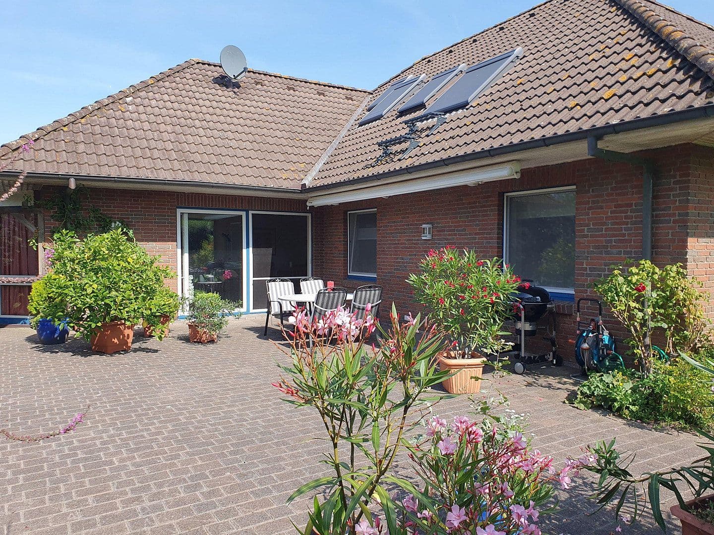 Prodej domu 182 m², pozemek 1.038 m², Vollerwiek, Šlesvicko-Holštýnsko Prodej domu 182 m², pozemek 1.038 m², Vollerwiek, Šlesvicko-Holštýnsko