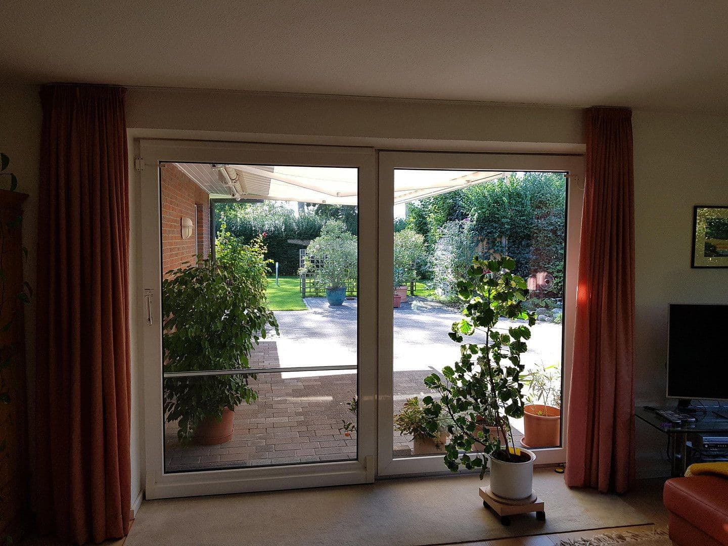 Prodej domu 182 m², pozemek 1.038 m², Vollerwiek, Šlesvicko-Holštýnsko Prodej domu 182 m², pozemek 1.038 m², Vollerwiek, Šlesvicko-Holštýnsko