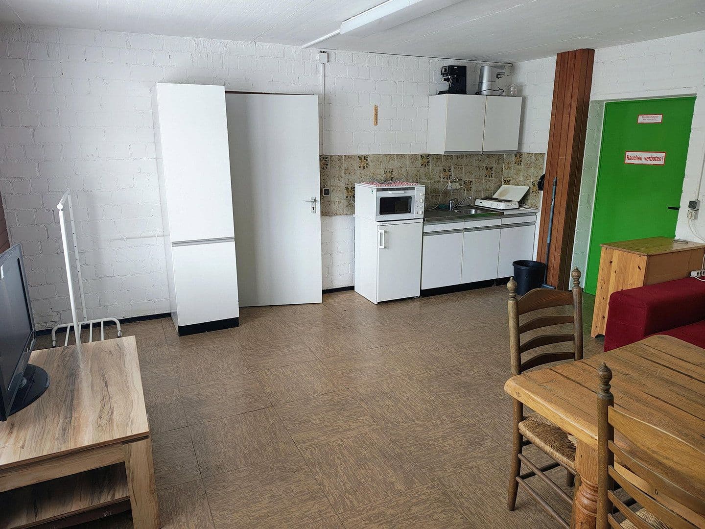 Pronájem nebytového prostoru 960 m², Am Steinbruch 3, Gerhardshofen, Bavorsko Pronájem nebytového prostoru 960 m², Am Steinbruch 3, Gerhardshofen, Bavorsko