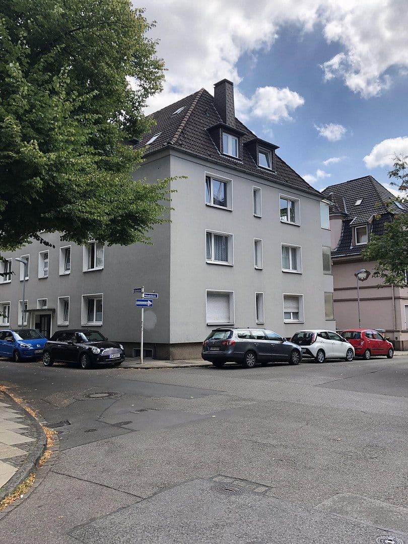 Pronájem bytu 2+1 41 m², Essen, Severní Porýní-Vestfálsko Pronájem bytu 2+1 41 m², Essen, Severní Porýní-Vestfálsko