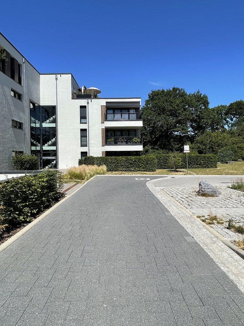 Prodej bytu 4+1 128 m², Kamillenweg 8, Wolfsburg, Dolní Sasko Prodej bytu 4+1 128 m², Kamillenweg 8, Wolfsburg, Dolní Sasko