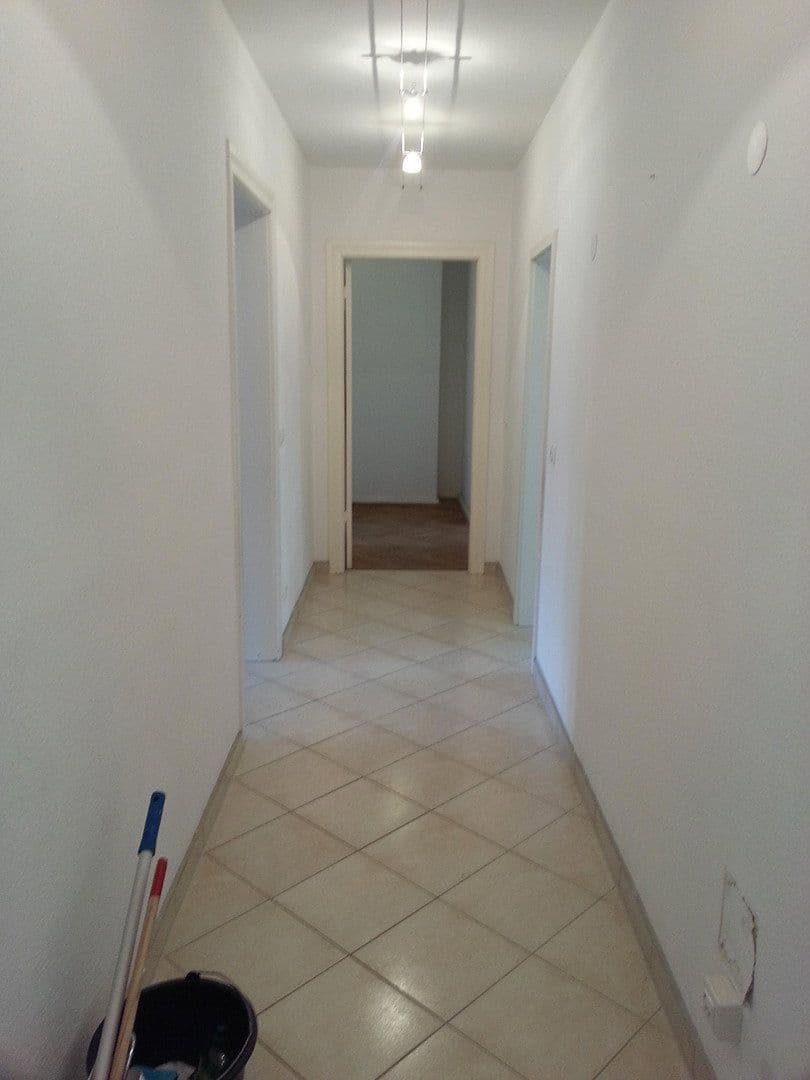 Pronájem bytu 4+1 96 m², Westring 31, Magdeburg, Sasko-Anhaltsko Pronájem bytu 4+1 96 m², Westring 31, Magdeburg, Sasko-Anhaltsko