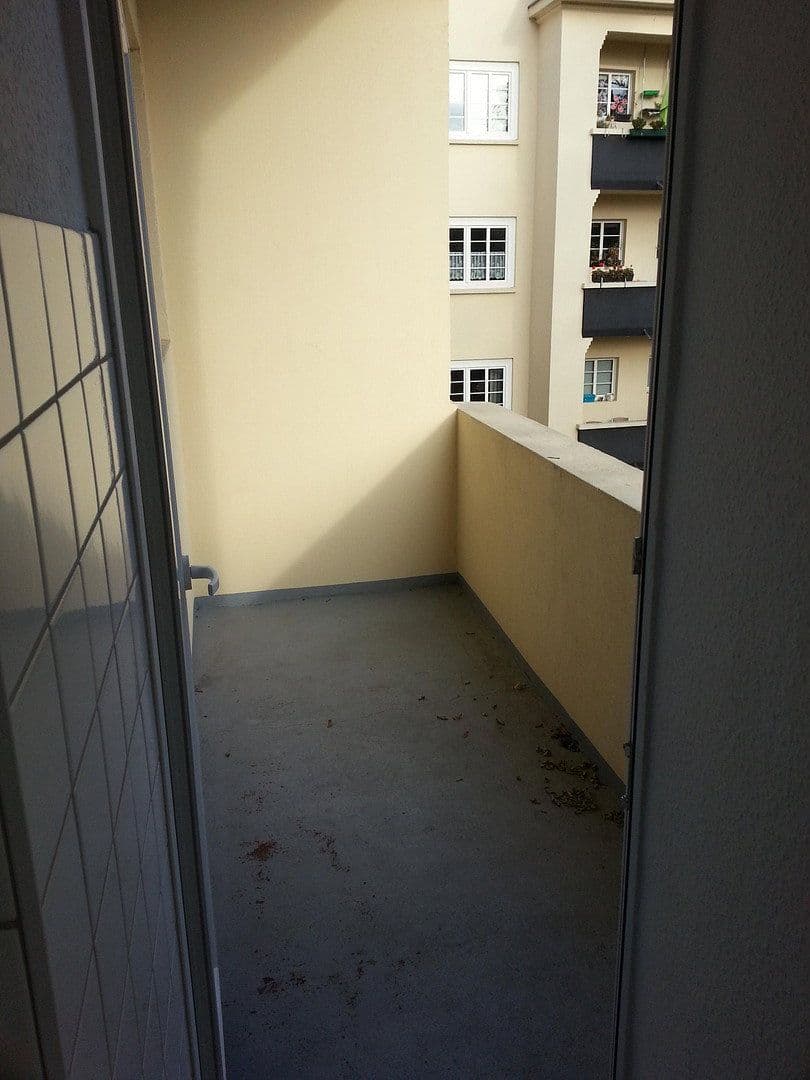 Pronájem bytu 4+1 96 m², Westring 31, Magdeburg, Sasko-Anhaltsko Pronájem bytu 4+1 96 m², Westring 31, Magdeburg, Sasko-Anhaltsko