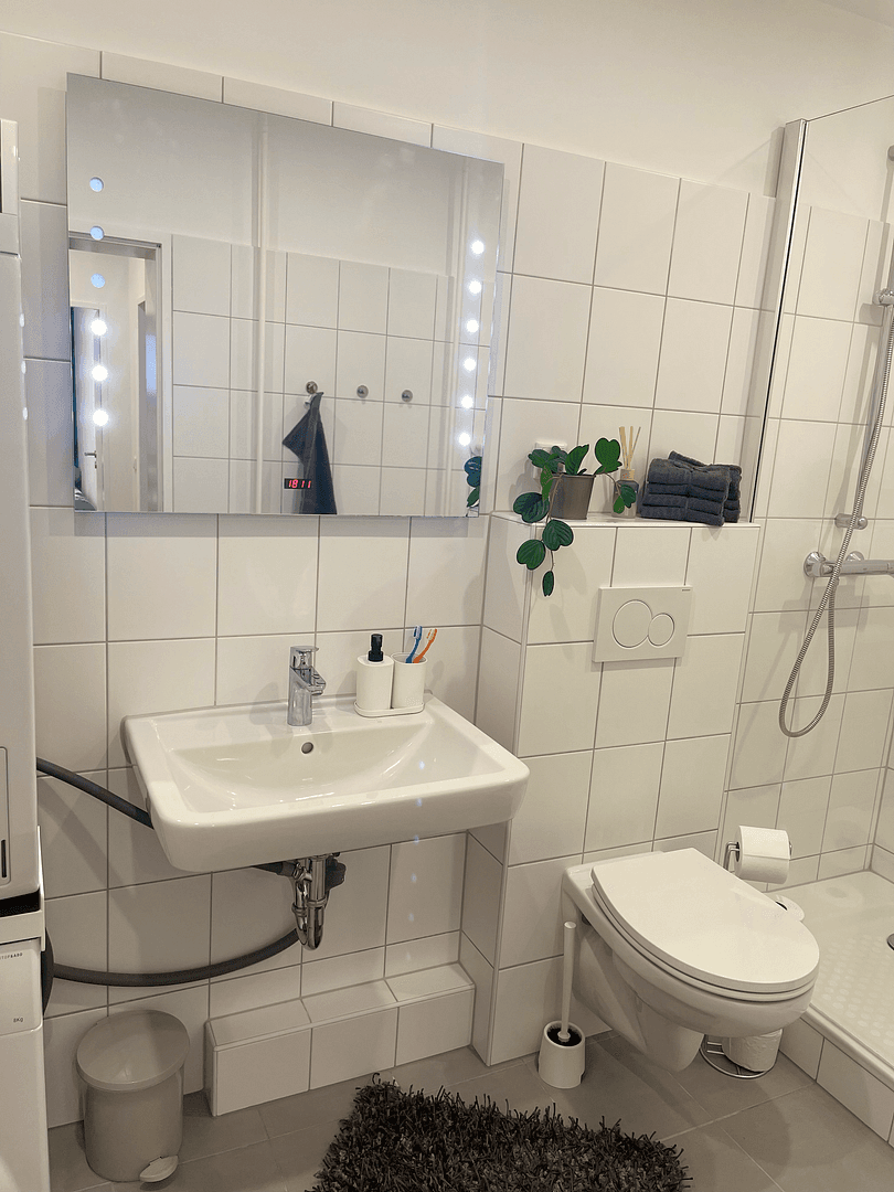 Pronájem bytu 5+1 120 m², Hamburg, Hamburg Pronájem bytu 5+1 120 m², Hamburg, Hamburg